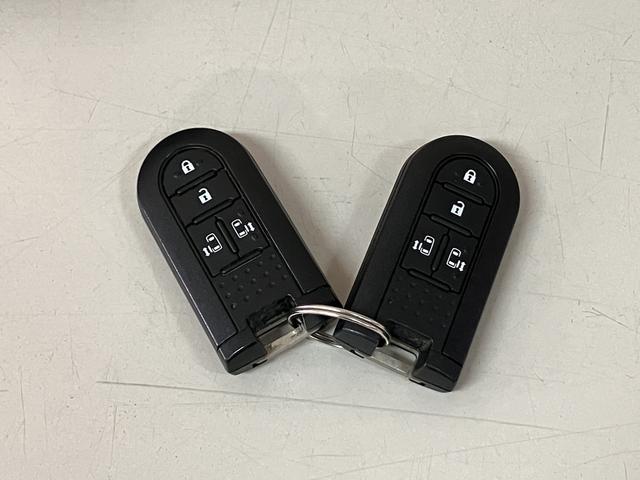 タント カスタムRS トップエディションリミテッドSAIII ナビ スマートアシストIII LEDヘッドライト 8インチナビ パノラマカメラ ドラレコ ETC 両側電動スライドドア オートエアコン キーフリー 盗難防止セキュリティアラーム(36枚目)