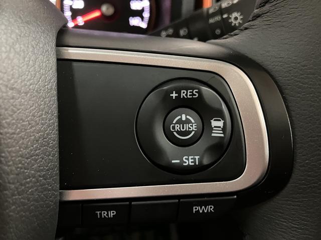 ���s�X�s�[�h�ƑO���ԂƂ̎Ԋԋ�����ݒ肷��ƑO���̃N���}�ɍ��킹�Ď����ŒǏ]�E�������s���܂����@�������H�ł̒������h���C�u�����Ɋy�ɂȂ�܂���