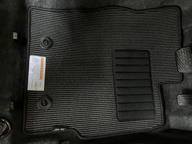 �y�J�[�y�b�g�}�b�g�z�����������J�[�y�b�g�}�b�g���I�����Ȃ̂Ńt�B�b�g�����Ⴂ�܂��恙���|�ς݂ł���