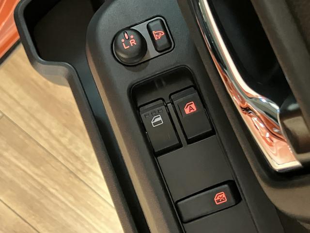 �y�d���i�[�~���[�ƃp���[�E�B���h�E�X�C�b�`�z�ԓ�����T�C�h�~���[�̋��ʂ̒�����~���[�̊i�[���o����d���i�[�~���[���S�ȃp���[�E�B���h�E�ŉ^�]�Ȃ̓I�[�g�@�\����܂���