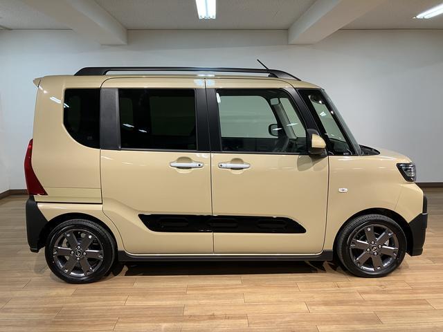 タント ファンクロスターボリミテッド ACC/ETC/走行6km ターボ ACC ETC スマートアシスト バックカメラ 両側リヤパワースライドドア プッシュボタンエンジンスタート シートヒーター LEDヘッドライト アルミホイール オートエアコン オートライト(11枚目)