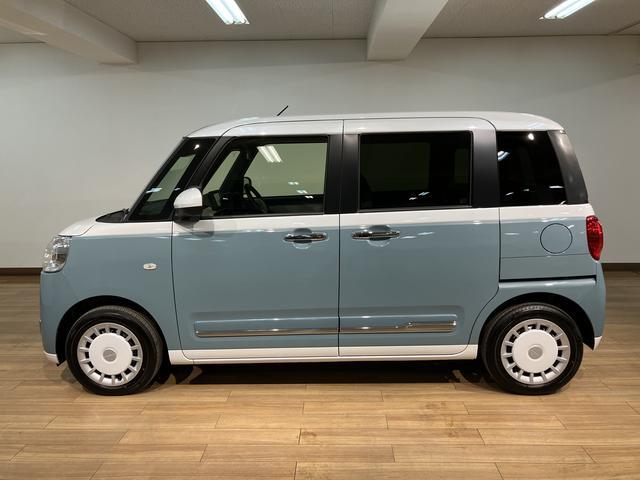 ムーヴキャンバス ストライプスＧ　２５年ナビ／バックカメラ／走行４ｋｍ　サポカーＳワイド適合　バックカメラ対応　ＵＳＢ接続端子　電動パーキングブレーキ　シートヒーター　両側オートスライドドア　Ｐスタート　ホッとカップホルダー　キーフリー（12枚目）