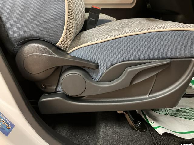 �q�V�^�W�o�^�œ͏o�ϖ��g�p�Ԃ̃��[���L�����o�X�X�g���C�v�X�f�^�[�{�I�������[�i�r�Ƀo�b�N�J���������Ńp�[���z���C�g�ƃ��b�h�̃c�[�g���J���[��^�[�{�ŃN���[�Y�R���g���[���t�Ȃ̂Œ������h���C�u���y�X���