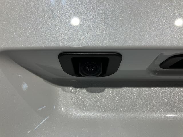 �q�V�^�W�o�^�œ͏o�ϖ��g�p�Ԃ̃��[���L�����o�X�X�g���C�v�X�f�^�[�{�I�������[�i�r�Ƀo�b�N�J���������Ńp�[���z���C�g�ƃ��b�h�̃c�[�g���J���[��^�[�{�ŃN���[�Y�R���g���[���t�Ȃ̂Œ������h���C�u���y�X���