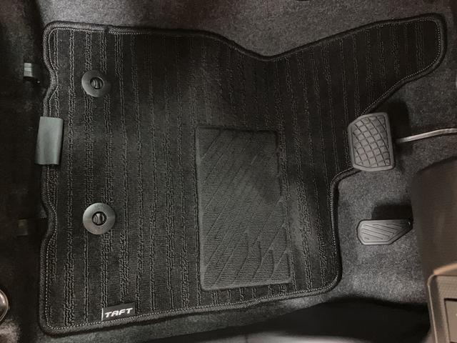 タフト Gターボ ダーククロムベンチャー 弊社元試乗車/Dオーディオ スカイフィールトップ アダプティブクルーズコントロール LEDヘッド/フォグ パノラマカメラ ETC 運/助シートヒーター キーフリー 電動パーキングブレーキ 15インチアルミホイール(9枚目)