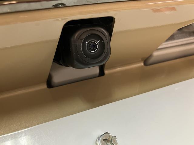 タフト Ｇターボ　ダーククロムベンチャー　Ｒ７年式／バックカメラ対応　スカイフィールトップ　アダプティブクルーズコントロール　ＬＥＤヘッド／フォグ　運／助シートヒーター　プッシュボタンスタート　キーフリー　電動パーキングブレーキ　バックカメラ　１５インチアルミホイール（8枚目）