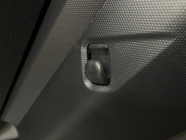 タフト Ｇターボ　ダーククロムベンチャー　Ｒ７年式／バックカメラ対応　スカイフィールトップ　アダプティブクルーズコントロール　ＬＥＤヘッド／フォグ　運／助シートヒーター　プッシュボタンスタート　キーフリー　電動パーキングブレーキ　バックカメラ　１５インチアルミホイール（27枚目）