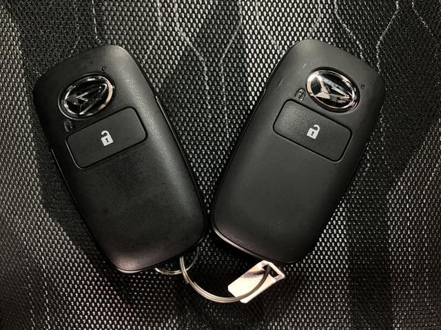 タフト Ｇターボ　ダーククロムベンチャー　Ｒ７年式／バックカメラ対応　スカイフィールトップ　アダプティブクルーズコントロール　ＬＥＤヘッド／フォグ　運／助シートヒーター　プッシュボタンスタート　キーフリー　電動パーキングブレーキ　バックカメラ　１５インチアルミホイール（29枚目）