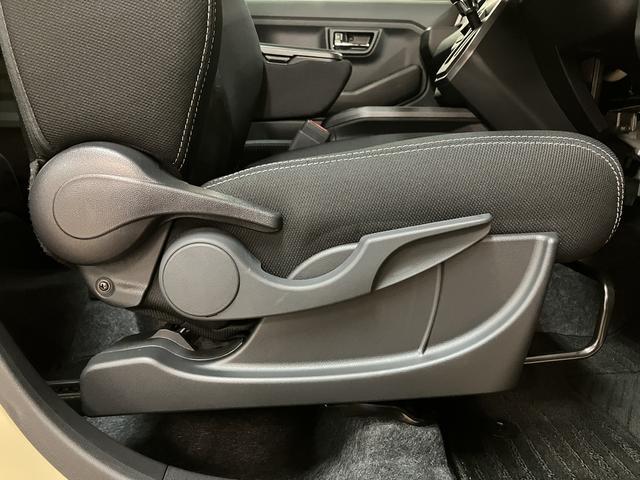 タフト Ｇターボ　ダーククロムベンチャー　Ｒ７年式／バックカメラ対応　スカイフィールトップ　アダプティブクルーズコントロール　ＬＥＤヘッド／フォグ　運／助シートヒーター　プッシュボタンスタート　キーフリー　電動パーキングブレーキ　バックカメラ　１５インチアルミホイール（32枚目）