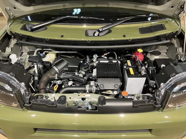 タフト Ｇターボ　ダーククロムベンチャー　Ｒ７年式／バックカメラ対応　スカイフィールトップ　アダプティブクルーズコントロール　ＬＥＤヘッド／フォグ　運／助シートヒーター　プッシュボタンスタート　キーフリー　電動パーキングブレーキ　バックカメラ　１５インチアルミホイール（13枚目）