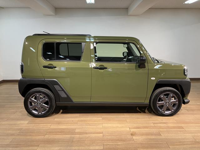 タフト Ｇターボ　ダーククロムベンチャー　Ｒ７年式／バックカメラ対応　スカイフィールトップ　アダプティブクルーズコントロール　ＬＥＤヘッド／フォグ　運／助シートヒーター　プッシュボタンスタート　キーフリー　電動パーキングブレーキ　バックカメラ　１５インチアルミホイール（16枚目）