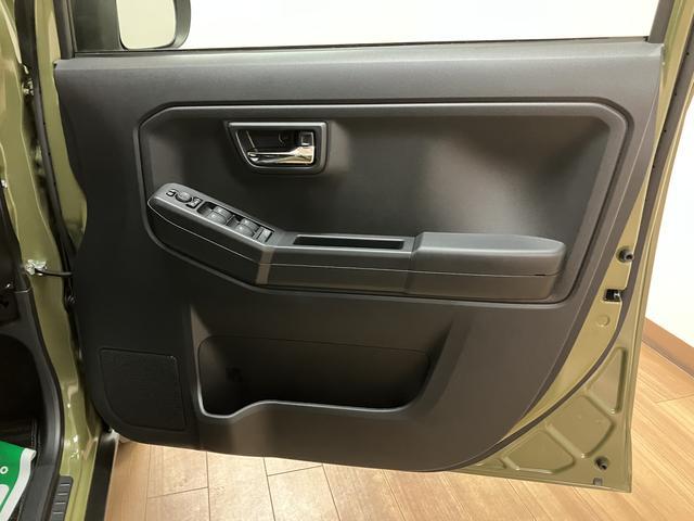 タフト Ｇターボ　ダーククロムベンチャー　Ｒ７年式／バックカメラ対応　スカイフィールトップ　アダプティブクルーズコントロール　ＬＥＤヘッド／フォグ　運／助シートヒーター　プッシュボタンスタート　キーフリー　電動パーキングブレーキ　バックカメラ　１５インチアルミホイール（40枚目）