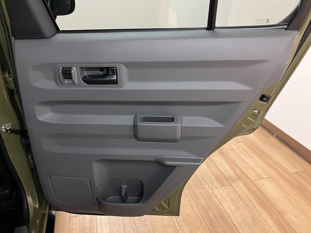 タフト Ｇターボ　ダーククロムベンチャー　Ｒ７年式／バックカメラ対応　スカイフィールトップ　アダプティブクルーズコントロール　ＬＥＤヘッド／フォグ　運／助シートヒーター　プッシュボタンスタート　キーフリー　電動パーキングブレーキ　バックカメラ　１５インチアルミホイール（41枚目）