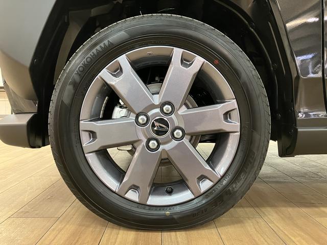 タフト Ｇターボ　ダーククロムベンチャー　Ｒ７年式／バックカメラ対応　スカイフィールトップ　アダプティブクルーズコントロール　ＬＥＤヘッド／フォグ　運／助シートヒーター　プッシュボタンスタート　キーフリー　電動パーキングブレーキ　バックカメラ　１５インチアルミホイール（39枚目）