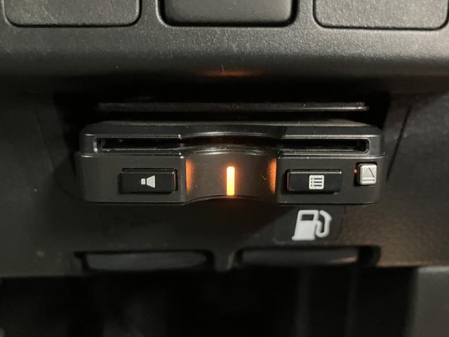 トール カスタムＧ　ターボ　ＳＡＩＩＩ　９インチナビ／パノラマカメラ　スマートアシストＩＩＩ　ＬＥＤヘッドライト／フォグ　９インチナビ　パノラマカメラ　ＥＴＣ　両側電動スライドドア　クルーズコントロール　オートエアコン　キーフリー　アルミホイール（9枚目）