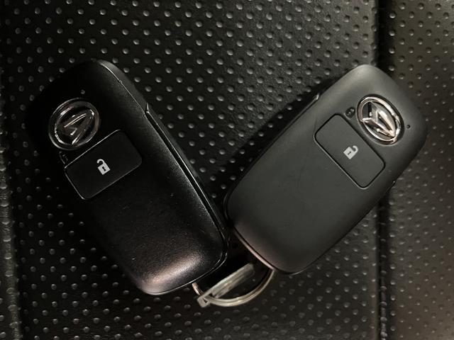 �X�}�[�g�L�[�𑕔����Ă��܂����J�M���J�o����|�P�b�g�ɓ���Ē�������ԂŃh�A���b�N�̊J��G���W���X�^�[�g�����Ē����܂���I�ƂĂ��֗��ȑ����ł��I