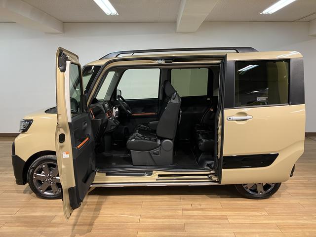 �~���N���I�[�v���h�A�͑O��̃h�A�Ƀs���[��������邱�Ƃɂ���Đ��܂ꂽ��J���̃h�A�ő傫�ȉו��̏o��������A���q���܂Ƃ̏��~����X���[�Y�B�����X���C�h�h�A�Ȃ̂ŋ������ԏ��Ǎۂł����S�ł���