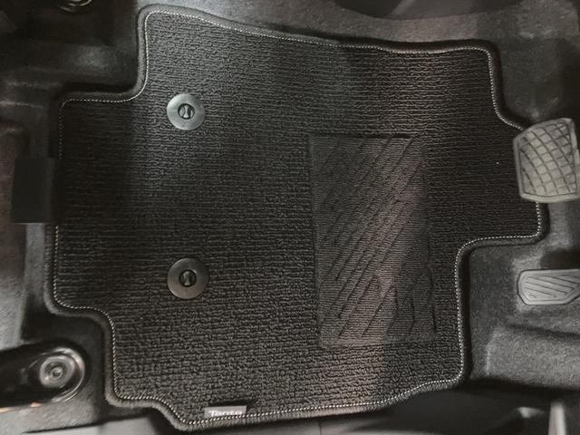タント Ｘリミテッド　Ｒ７年式／２５年ナビ／バックカメラ　サポカーＳワイド適合　ミラクルオープンドア　両側オートスライドドア　Ｐスタート　コーナーセンサー　シートヒーター　ステアリングスイッチ　ＵＳＢ接続端子　キーフリー（9枚目）