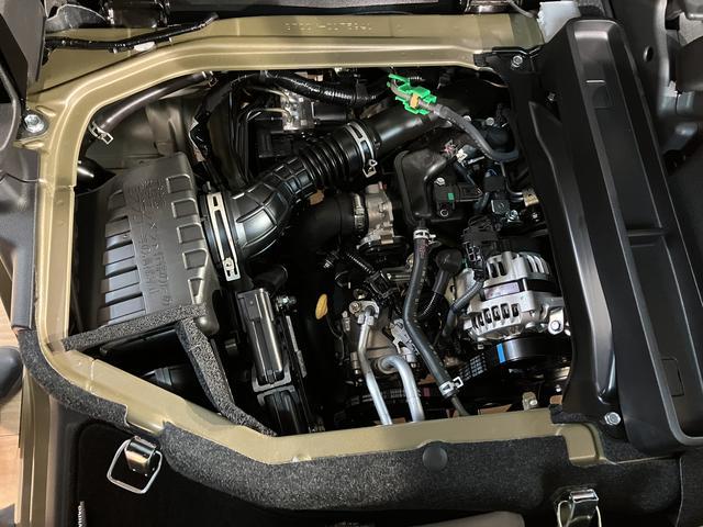 �{�f�B�����ꂢ�ł��G���W�����[�����^�����ł͌��ł��Ă��܂��܂���ˁB�G���W�����[���̓s�J�s�J�ɐ��|�ς݁I�I���ꂢ�ȎԂő喞���I