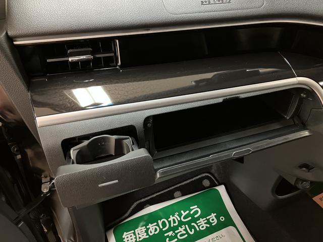 �x���`�V�[�g�ɂȂ��Ă���܂��^�]�Ȃ��珕��Ȃ܂ňړ����y�ɂł��܂�