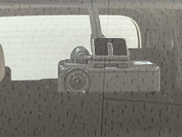 �q�P�N���ő��s�R�D�V�������I�I�����������[�i�r�Ƀo�b�N�J�����A�h�����R�ɂd�s�b������ǂȂ��ł��^�]���₷����R��ň��S�̏Փˉ���y���u���[�L�����B���荠�ł��傤�ǂ����T�C�Y�̃t�������̃��[���ł���