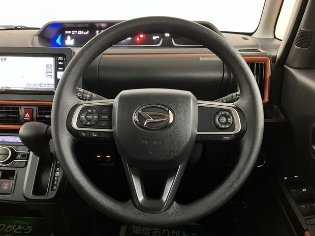 �X�e�A�����O�E�葤�Ɉ��S�^�]�x���@�\�̃A�_�v�e�B�u�N���[�Y�R���g���[�����R���g���[������X�C�b�`�A���葤�ɃI�[�f�B�I�֘A�̃R���g���[���X�C�b�`��z�u�A��������炷���ƂȂ��^�]�ɏW���ł��܂��B