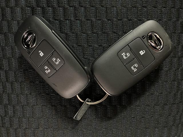 タント カスタムＲＳリミテッド　ナビ／Ｂカメラ／ＥＴＣ／ＡＣＣ　ターボ　スマートアシスト　バックカメラ　両側パワースライドドア　プッシュボタンエンジンスタート　シートヒーター　ＬＥＤヘッドライト　アルミホイール　オートエアコン　オートライト　ＡＢＳ（12枚目）