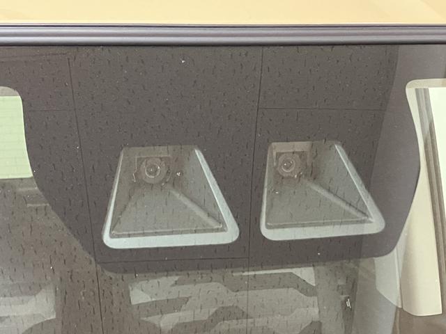 ���s���ɑO���̎ԗ��ƕ��s�҂�F�����A�Փ˂̊댯��������Ɣ��f�����ꍇ�Ƀh���C�o�[�֒��ӊ��N�B����Ɋ댯�������܂����ꍇ�ɂً͋}�u���[�L�Ō����A�Փ˂̉����A�Փˎ��̔�Q�y���Ɋ�^���܂��B