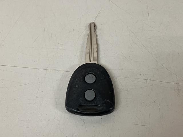 ムーヴ Ｌ　ＳＡ　ナビ／走行６．２万」ｋｍ／車検整備付　スマートアシストＩ　ハロゲンヘッドライト　ナビ　マニュアルエアコン　キーレスエントリー　電動格納ミラー　盗難防止セキュリティアラーム　ベンチシート（8枚目）