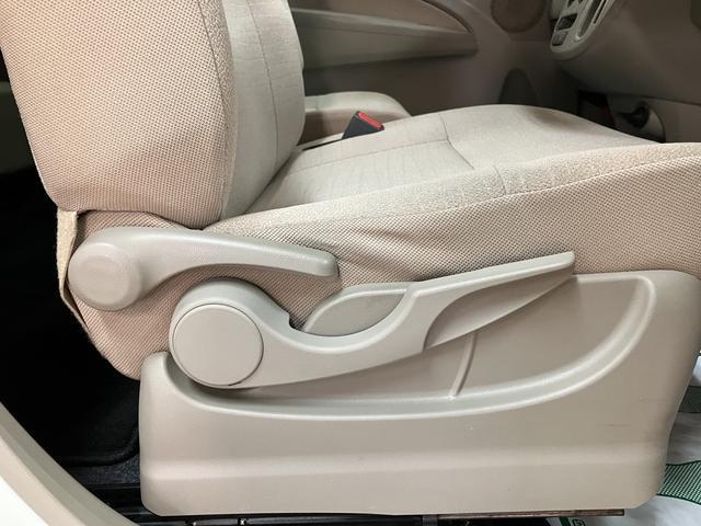 ムーヴ Ｌ　ＳＡ　ナビ／走行６．２万」ｋｍ／車検整備付　スマートアシストＩ　ハロゲンヘッドライト　ナビ　マニュアルエアコン　キーレスエントリー　電動格納ミラー　盗難防止セキュリティアラーム　ベンチシート（25枚目）