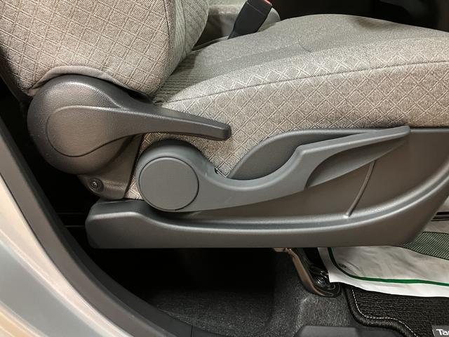 タント Xリミテッド R7年式/25年ナビ/両側電動スライドドア/ サポカーSワイド適合 ミラクルオープンドア バックカメラ 両側オートスライドドア Pスタート コーナーセンサー シートヒーター ステアリングスイッチ USB接続端子 キーフリー(26枚目)