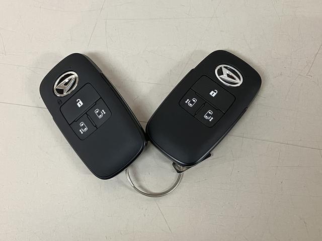 ムーヴキャンバス ストライプスＧターボ　Ｒ７年式／ＡＣＣ／バックカメラ対応　サポカーＳワイド適合　バックカメラ対応　ＵＳＢ接続端子　電動パーキングブレーキ　シートヒーター　両側オートスライドドア　Ｐスタート　全車速追従機能付ＡＣＣ　ホッとカップホルダー　キーフリー（42枚目）