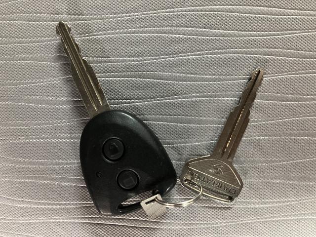 ミライース X SAIII/1年保証/CDオーディオ/ETC/ドラレコ/ 1年間走行距離無制限保証/走行4.2万キロ/CDオーディオ/ETC/コーナーセンサー/LEDヘッドライト/キーレスエントリー/ドライブレコーダー/衝突回避軽減ブレーキ/オートハイビーム/オートライト/(14枚目)