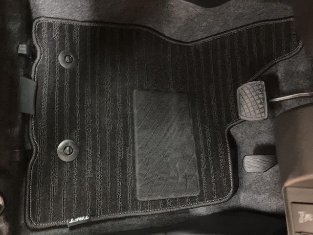 タフト G ダーククロムベンチャー R7年式/ACC/ガラスルーフ スカイフィールトップ アダプティブクルーズコントロール LEDヘッド/フォグ 運/助シートヒーター プッシュボタンスタート キーフリー 電動パーキングブレーキ バックカメラ 15インチアルミホイール(9枚目)