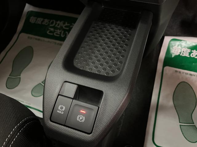 タフト Ｇ　ダーククロムベンチャー／Ｒ７年式／走行４Ｋｍ／クルコン　Ｒ７年式／走行４Ｋｍ／バックカメラ対応車／ステアリングスイッチ／クルーズコントロール／前席シートヒーター／電動パーキングブレーキ／ＬＥＤヘッドライト・フォグランプ／アルミ／オートエアコン／キーフリー（10枚目）