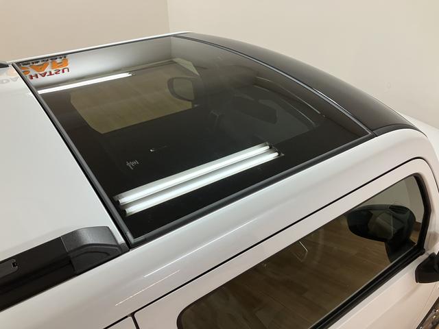 タフト Ｇ　ダーククロムベンチャー／Ｒ７年式／走行４Ｋｍ／クルコン　Ｒ７年式／走行４Ｋｍ／バックカメラ対応車／ステアリングスイッチ／クルーズコントロール／前席シートヒーター／電動パーキングブレーキ／ＬＥＤヘッドライト・フォグランプ／アルミ／オートエアコン／キーフリー（14枚目）