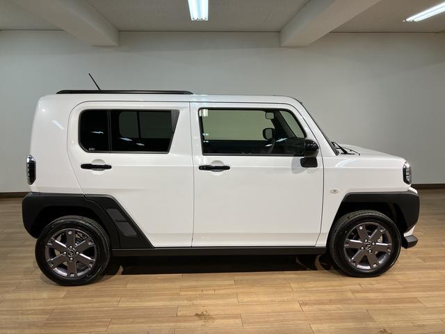 タフト Ｇ　ダーククロムベンチャー／Ｒ７年式／走行４Ｋｍ／クルコン　Ｒ７年式／走行４Ｋｍ／バックカメラ対応車／ステアリングスイッチ／クルーズコントロール／前席シートヒーター／電動パーキングブレーキ／ＬＥＤヘッドライト・フォグランプ／アルミ／オートエアコン／キーフリー（21枚目）