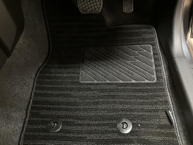 タフト Ｇターボ　ダーククロムベンチャー　Ｒ７年式／ＡＣＣ／Ｂカメラ　スカイフィールトップ　アダプティブクルーズコントロール　ＬＥＤヘッド／フォグ　運／助シートヒーター　プッシュボタンスタート　キーフリー　電動パーキングブレーキ　バックカメラ　１５インチアルミホイール（40枚目）