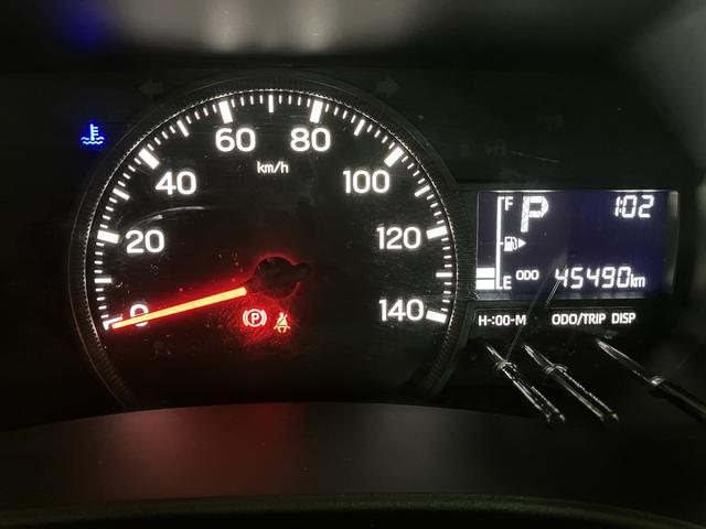 ハイゼットカーゴ クルーズターボ　ＣＶＴ　プッシュボタンスタート　エコアイドル　ターボエンジン　ＣＶＴ　オーディオレス　ＬＥＤルームランプ　ＬＥＤヘッドランプ　オートライト　プッシュボタンスタート　キーフリーシステム　コーナーセンサー　エコアイドル　電動格納ミラー（21枚目）