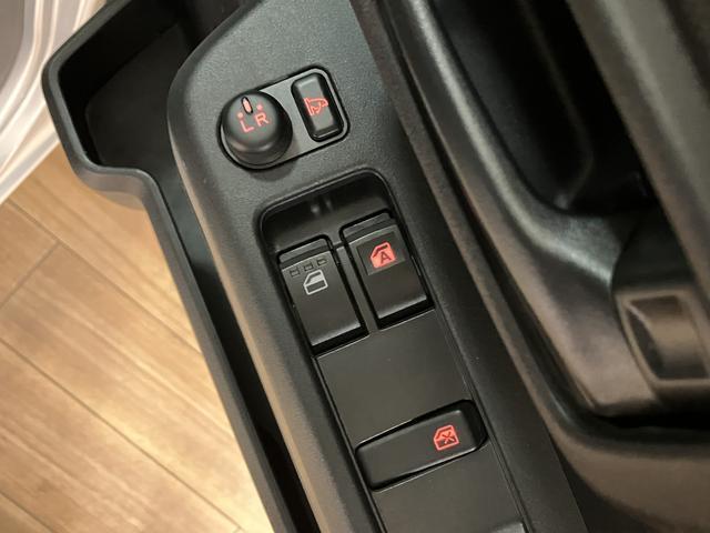 ハイゼットカーゴ クルーズターボ　ＣＶＴ　プッシュボタンスタート　エコアイドル　ターボエンジン　ＣＶＴ　オーディオレス　ＬＥＤルームランプ　ＬＥＤヘッドランプ　オートライト　プッシュボタンスタート　キーフリーシステム　コーナーセンサー　エコアイドル　電動格納ミラー（23枚目）