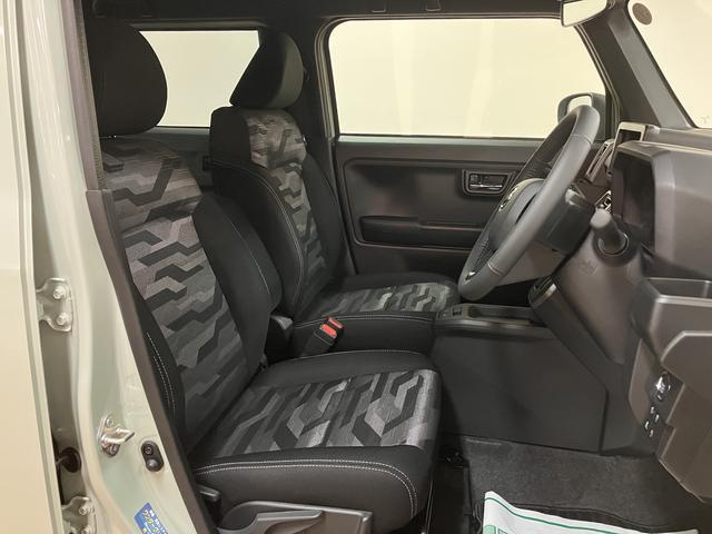 タフト Ｇターボ　ダーククロムベンチャー　Ｒ７年式／バックカメラ　スカイフィールトップ　アダプティブクルーズコントロール　ＬＥＤヘッド／フォグ　運／助シートヒーター　プッシュボタンスタート　キーフリー　電動パーキングブレーキ　バックカメラ　１５インチアルミホイール（17枚目）