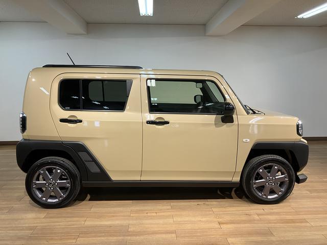 タフト Gターボ ダーククロムベンチャー/25年モデルナビ/クルコン R7年式/走行19km/25年モデルナビ/バックカメラ/ステアリングスイッチ/クルーズコントロール/前席シートヒーター/電動パーキングブレーキ/LEDヘッドライト・フォグ/オートエアコン/キーフリー(21枚目)