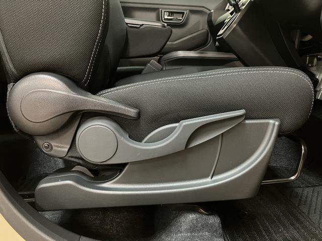 タフト Gターボ ダーククロムベンチャー/25年モデルナビ/クルコン R7年式/走行19km/25年モデルナビ/バックカメラ/ステアリングスイッチ/クルーズコントロール/前席シートヒーター/電動パーキングブレーキ/LEDヘッドライト・フォグ/オートエアコン/キーフリー(33枚目)