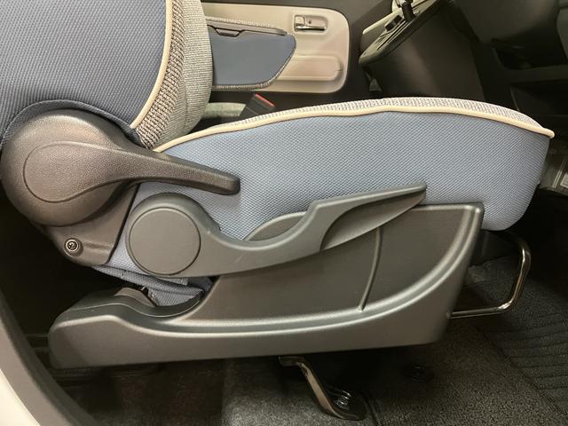 ムーヴキャンバス ストライプスＧターボ　アダプティブクルーズコントロール　走行無制限１年保証　純正ナビ　両側電動スライドドア　バックカメラ対応　前後コーナーセンサー　前席シートヒーター　ホッとカップホルダー　オートマチックハイビーム　ＬＥＤヘッドライト　キーフリーシステム（31枚目）