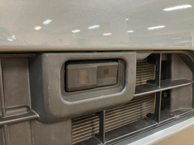 ���S�����̃X�}�[�g�A�V�X�g�t���ł����@�t�����g�K���X�㕔�̃X�e���I���J�����ň��S�^�]���T�|�[�g���Ă���܂���