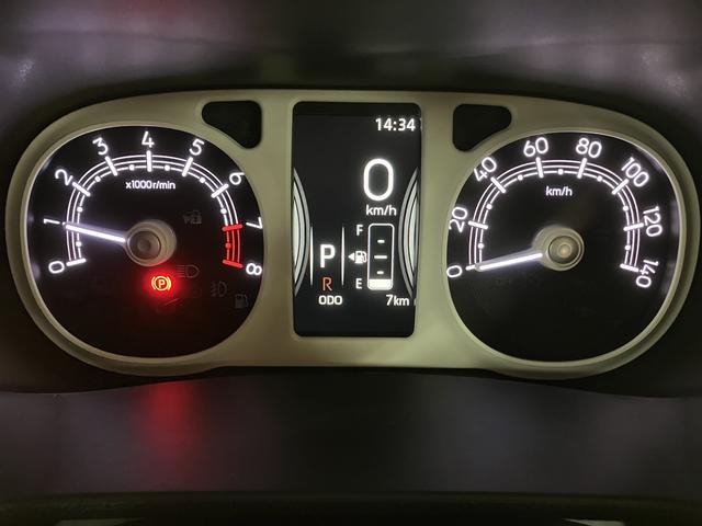 ムーヴキャンバス ストライプスＧターボ　Ｒ７年式／ＡＣＣ／Ｂカメラ対応　Ｒ７年式・走行距離７キロ　サポカーＳワイド適合　バックカメラ対応　ＵＳＢ接続端子　電動パーキングブレーキ　シートヒーター　両側オートスライドドア　Ｐスタート　ホッとカップホルダー　キーフリー（6枚目）