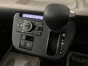 インパネにシフトレバーがあることで、実質的な室内の広さを稼ぐことができ、ハンドルに近いため操作性にも優れてますよ☆