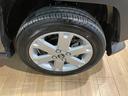 純正15インチアルミホイール装備しています★デザインも人気のアルミホイールです★