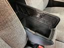 長距離ドライブにあると便利なアームレスト☆　アームレストにも小物入れが付いているので便利です☆