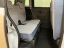 後部座席も広々としています♪